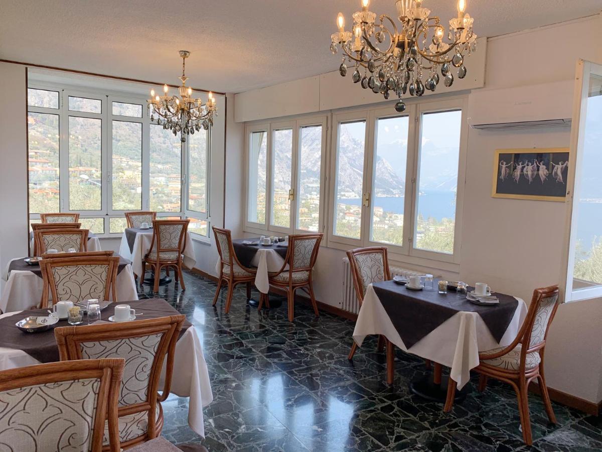 Hotel Villa Margherita Лимоне сул Гарда Екстериор снимка