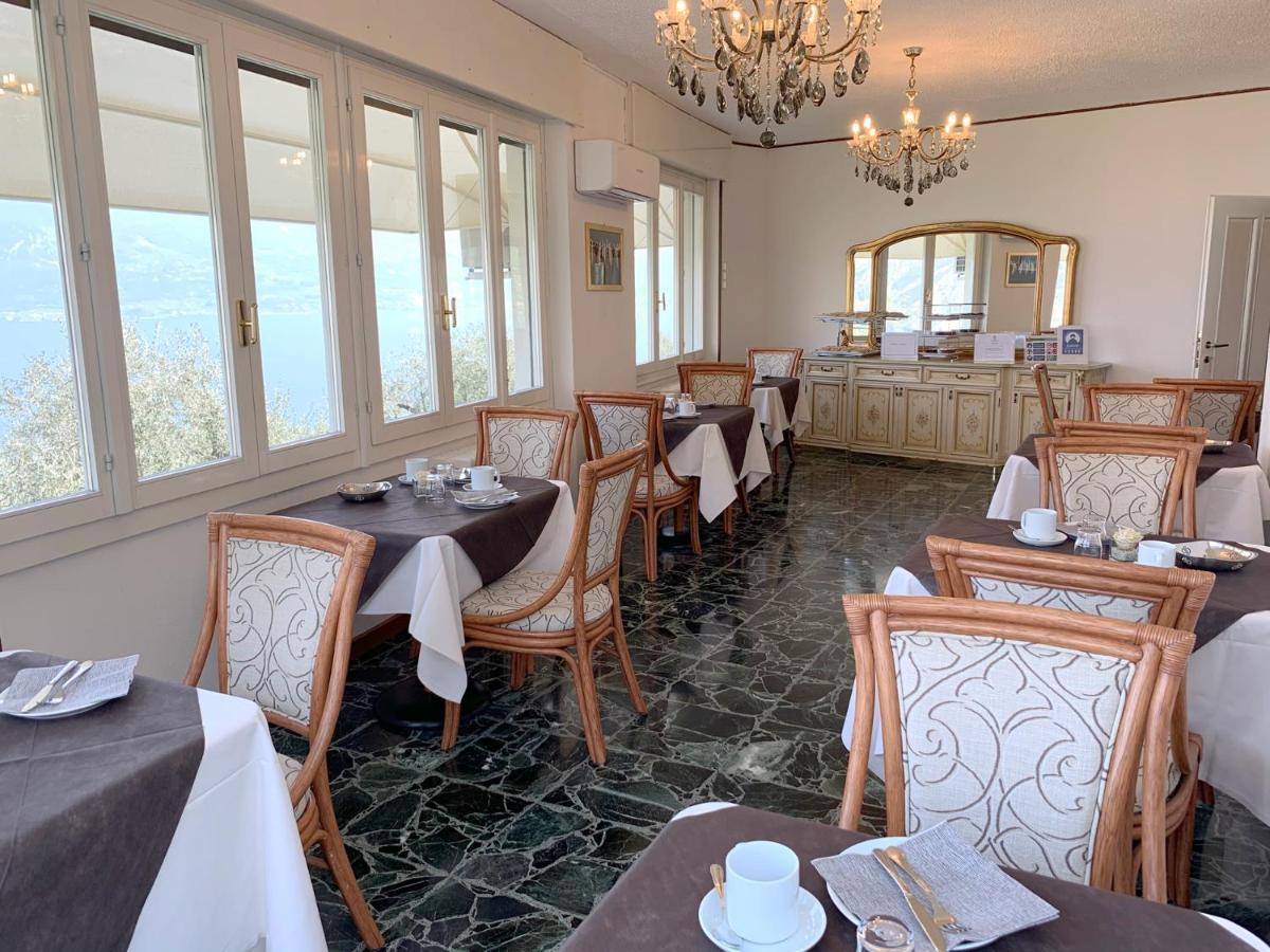 Hotel Villa Margherita Лимоне сул Гарда Екстериор снимка